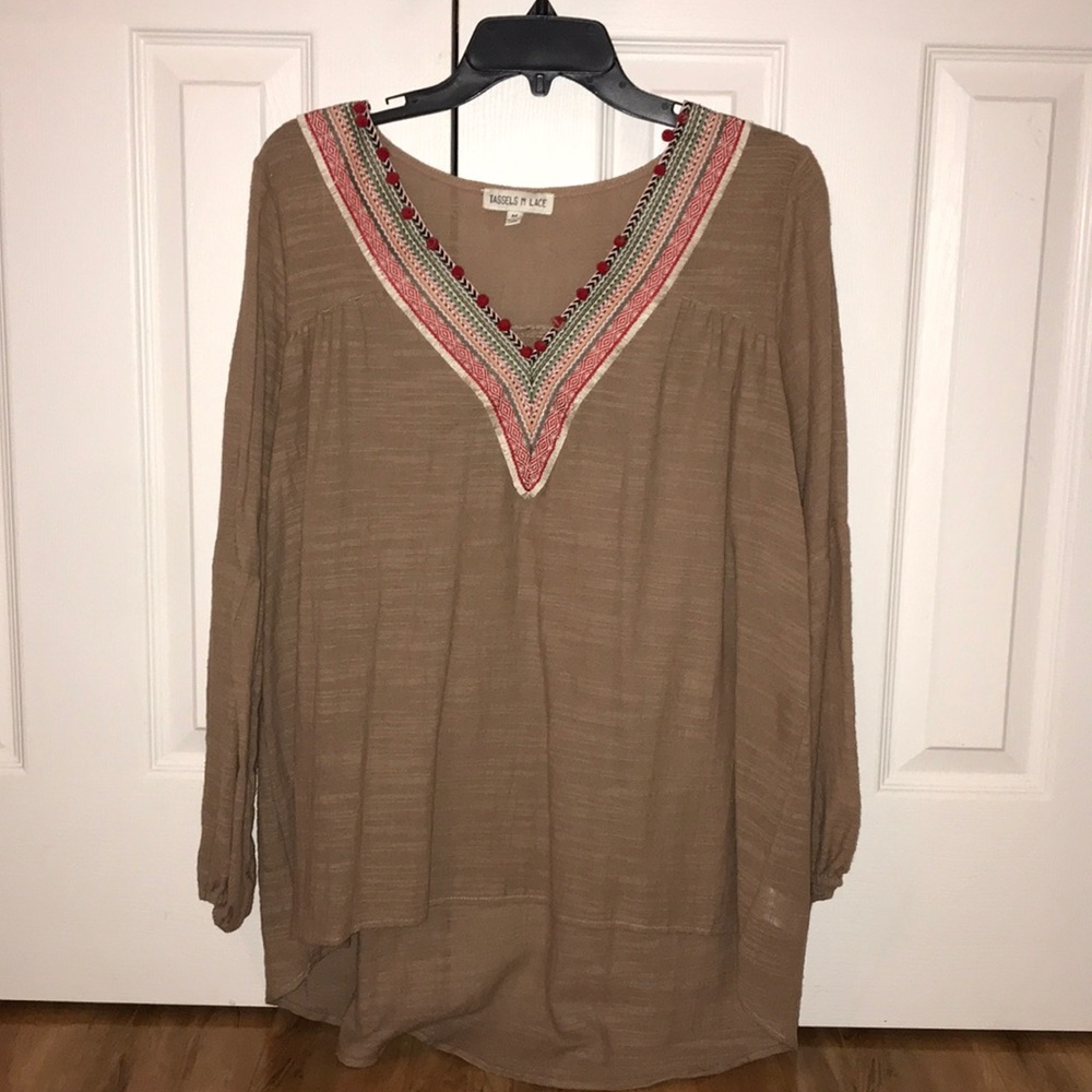 Boutique bell sleeve top